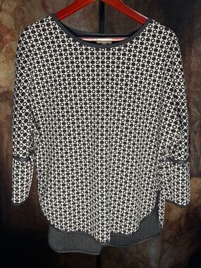 Max Studio Patterned Women’s Top